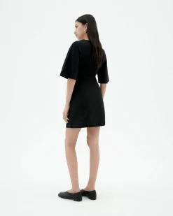 Kurzes schwarzes V Ausschnitt Kleid Kim