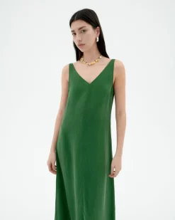Langes grünes Cupro Kleid Sade