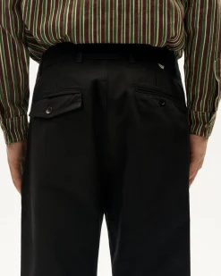 Schwarze loose Abnähern Hose Wotan