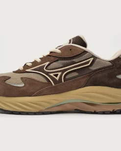 Sneakers Braune Wave Rider B